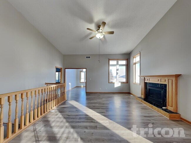 Foto del edificio - 1909 135th Ave NW