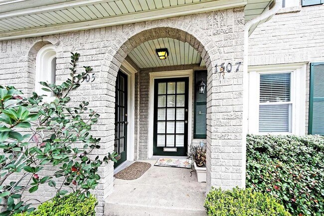 Foto del edificio - 1507 McDuffie St