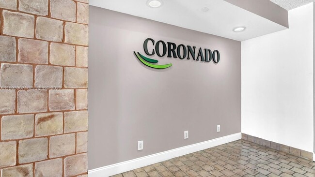 Building Photo - 20301 W Country Club Dr