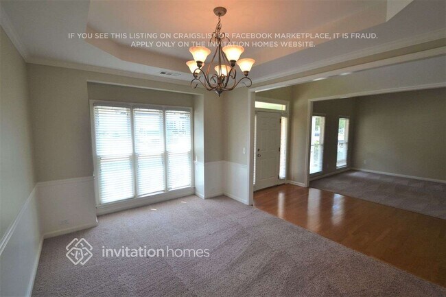 Foto del edificio - 9175 Waterford Ln