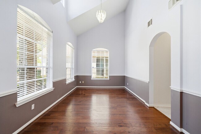 Building Photo - 12019 Flamingo Lakes Ct