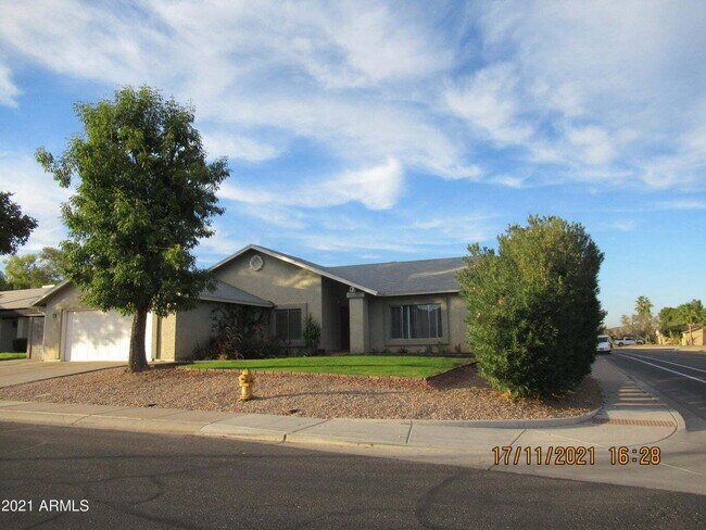 Foto del edificio - Chandler Charmer