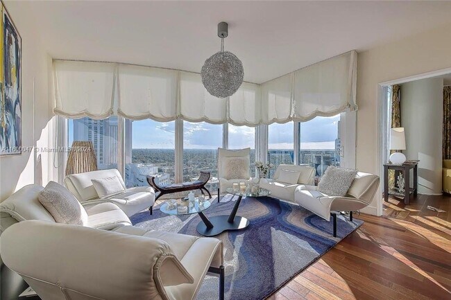 Foto del edificio - 333 Las Olas Way Apt #2101, Fort Lauderdal...