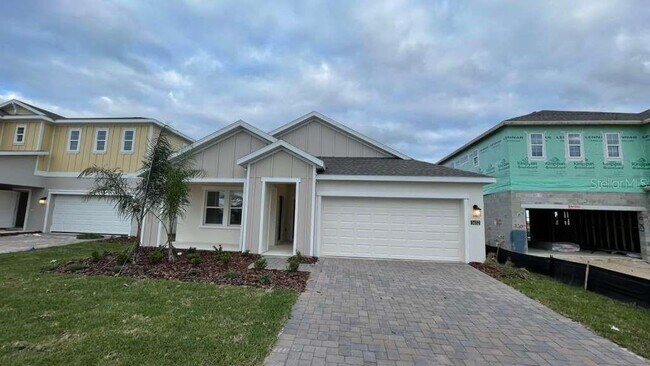 Foto del edificio - 5652 Lemon Grass St