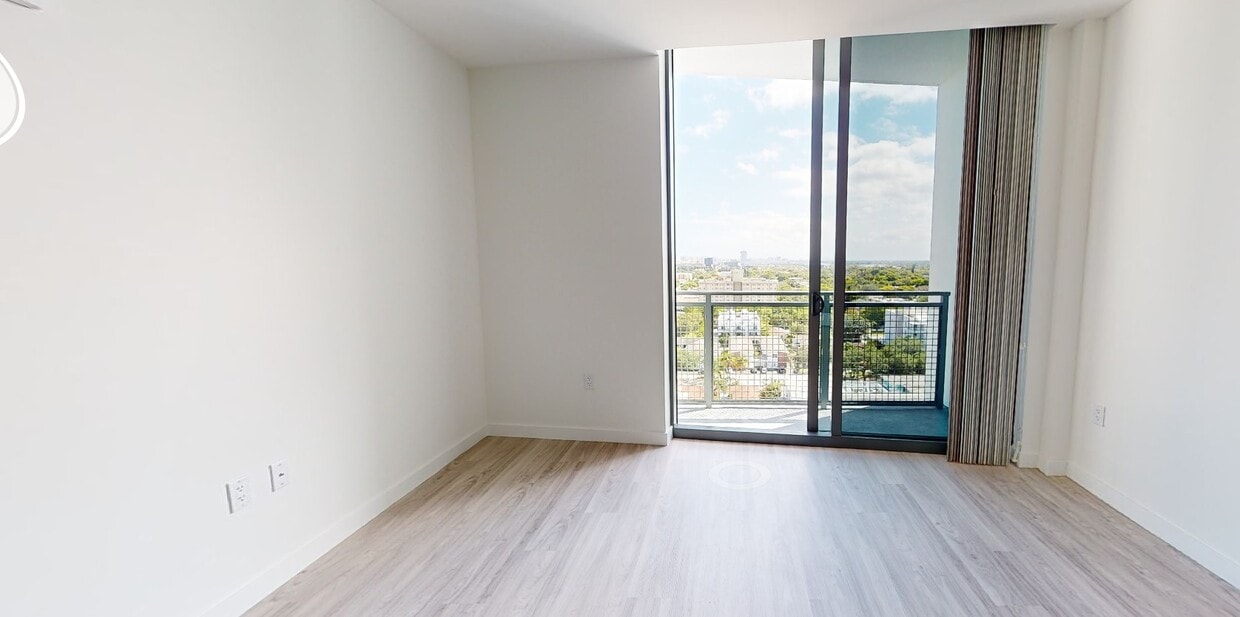 Photo - Nine Hollywood Apartments