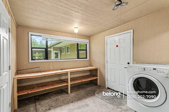 Building Photo - 3435 S 316th St