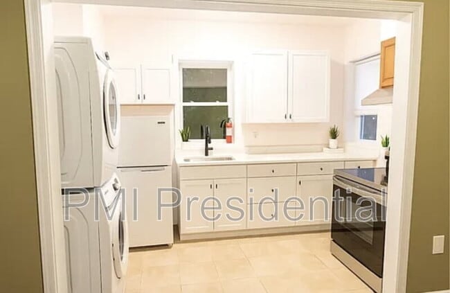 Foto del edificio - 2929 Garland Ave