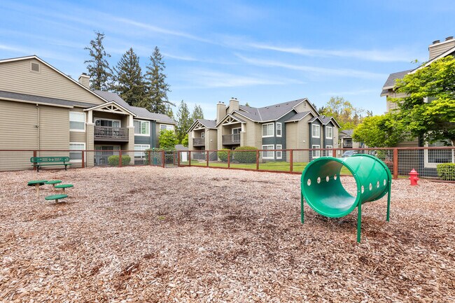 Apartamentos Jackson School Village — foto de la comunidad - Jackson School Village
