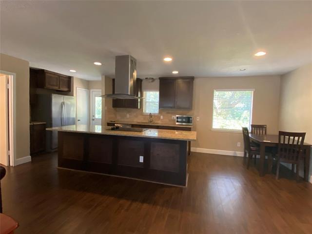 Foto del edificio - 732 Melrose Dr