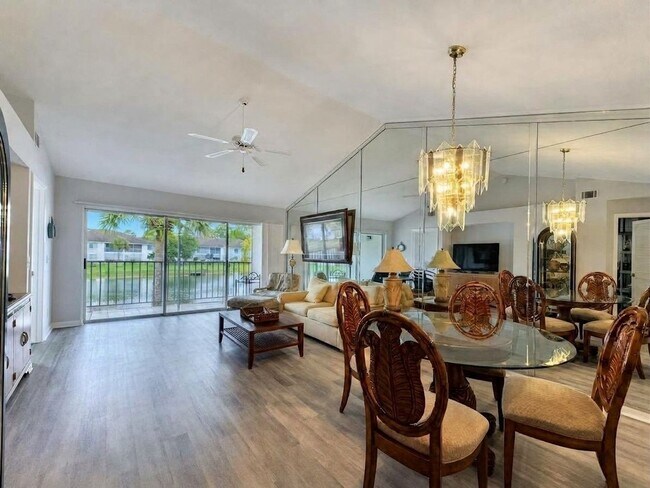 Building Photo - 388 Belina Dr