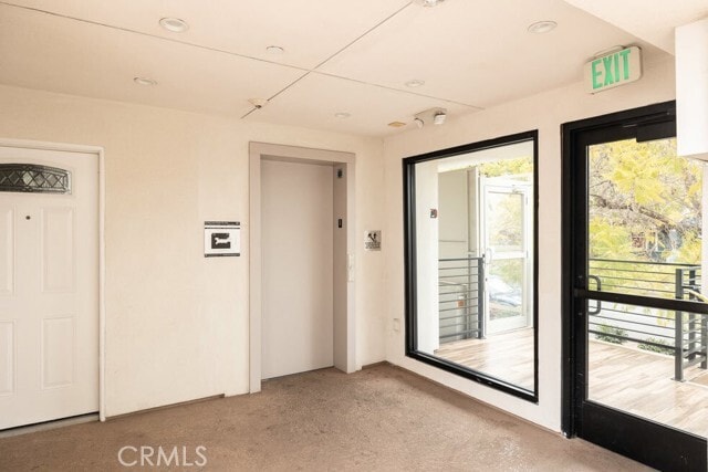 Building Photo - 2651 S Hobart Blvd