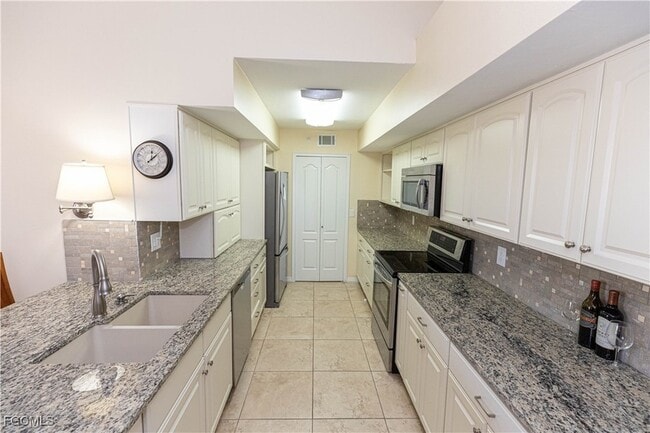 Building Photo - 13621 Eagle Ridge Dr