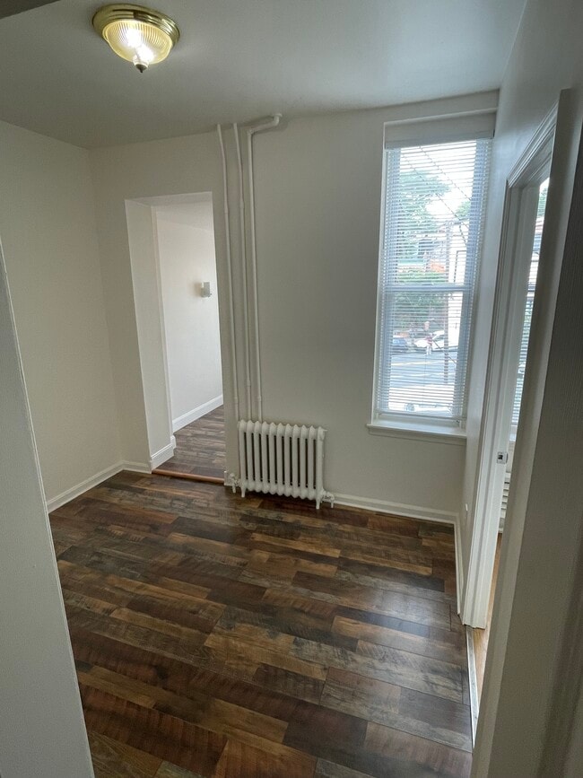 Building Photo - 3639 Indian Queen Ln