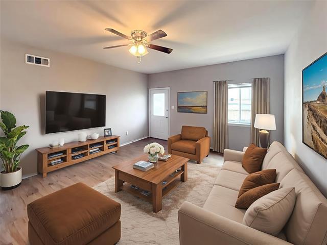 Foto del edificio - 512 E Hazelwood St