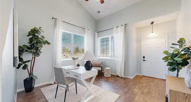Foto del edificio - 6898 W Rockland Pl