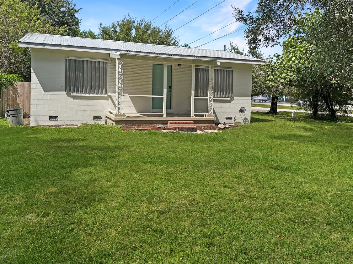 Foto principal - 3101 S 24th St
