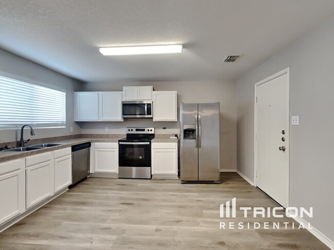 Building Photo - 4607 Texas River