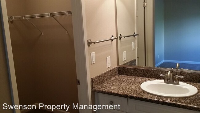 Foto del edificio - 2 br, 2 bath House - 440 Bollinger Canyon ...