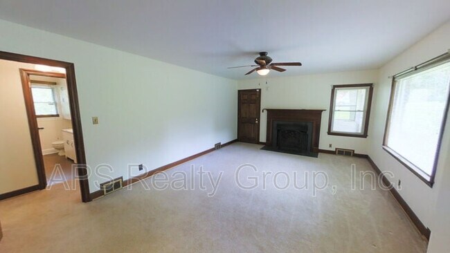 Foto del edificio - 5144 Sunrise Terrace