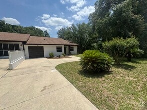 Building Photo - 5087 SW 196th Ave