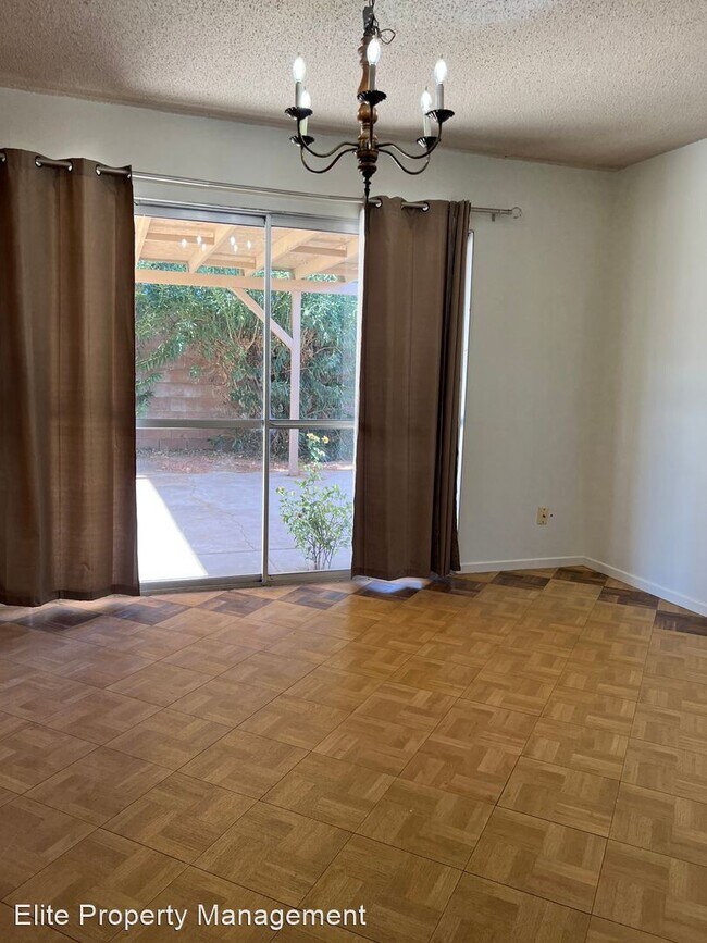 Foto del edificio - 4 br, 2 bath House - 537 S Fairview St