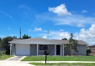 Building Photo - 4653 Darlington Rd