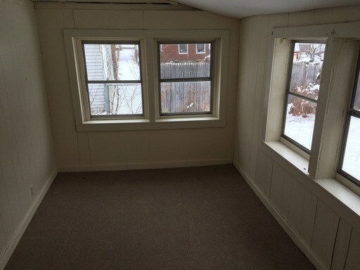 Foto del edificio - 3 Bedroom House in the Village of Liverpool