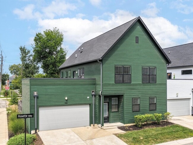 Building Photo - 1704 Rosette Wy