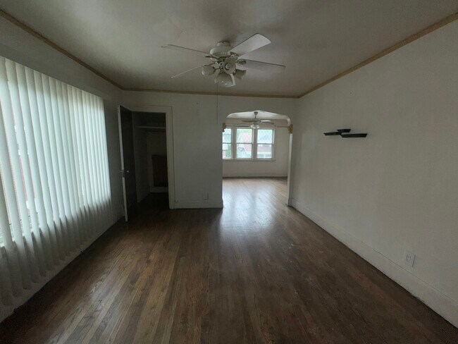 Foto del edificio - 13330 Strathmoor St