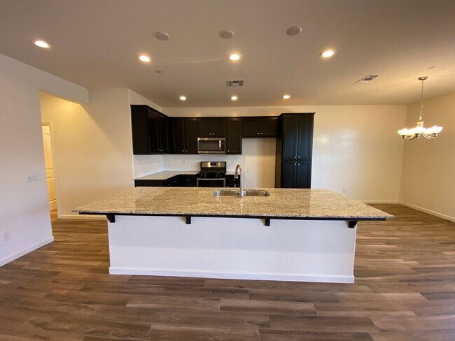 Foto del edificio - NW home located in Greystone subdivision