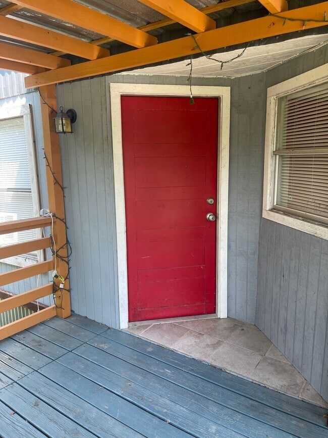 Foto del edificio - New Rental!!-Annaville/Calallen Area