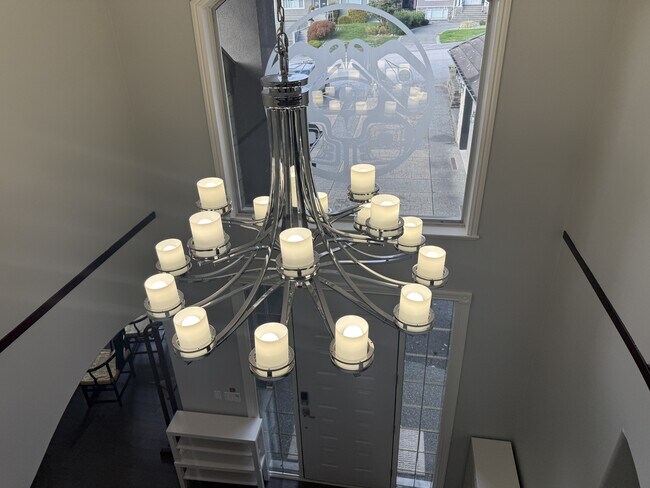 Photo du bâtiment - 2126 Lorraine Ave