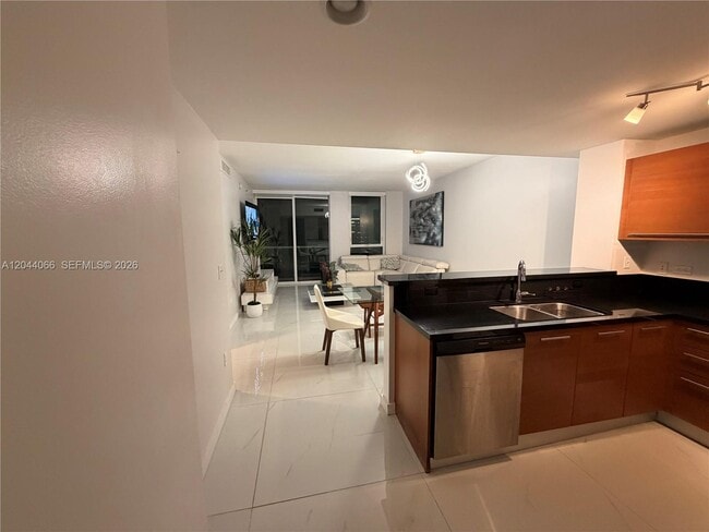 Foto del edificio - 253 NE 2nd St