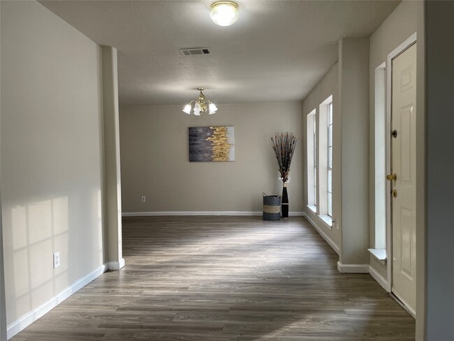 Building Photo - 6614 Amberfield Ln