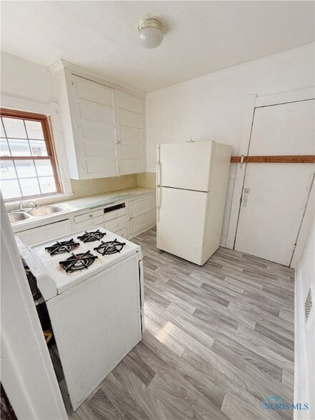 Building Photo - 1316 Goodale Ave