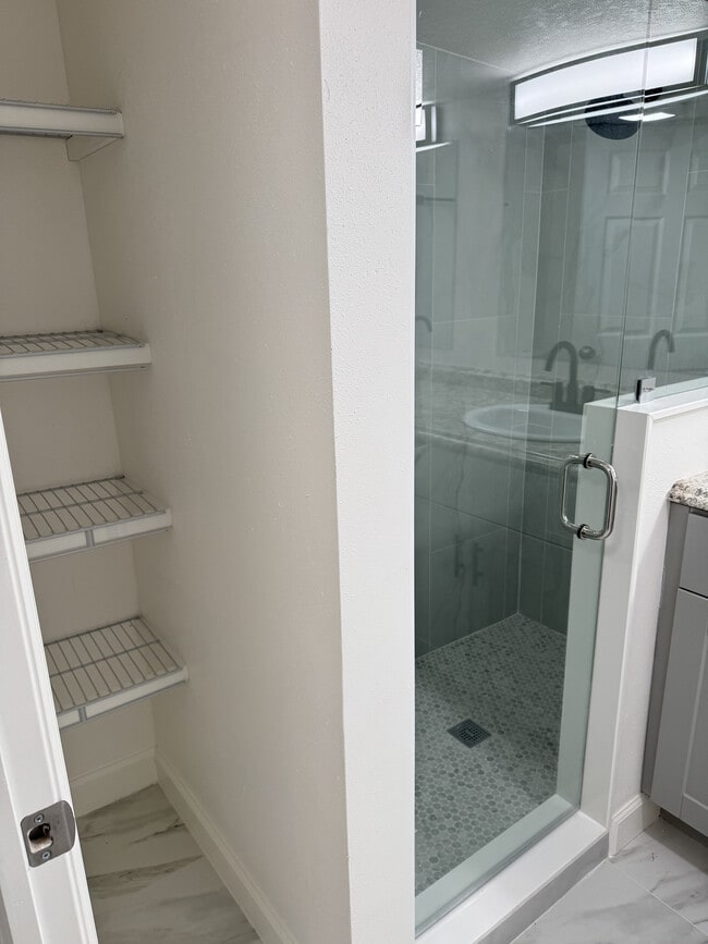 Foto del edificio - 909 36th St