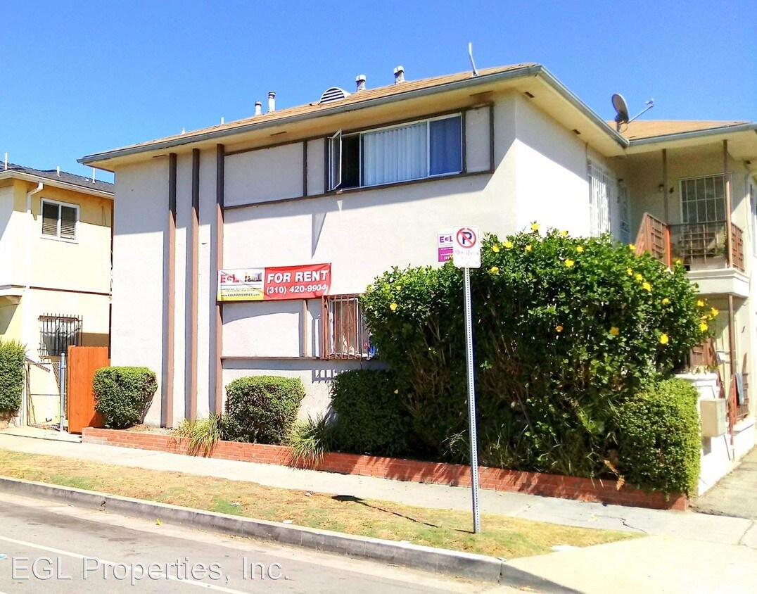Primary Photo - 5918 West Blvd
