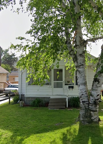 Building Photo - 5345 Springdale Ave