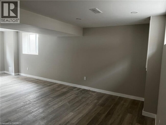 Building Photo - 7 Welbourn Dr