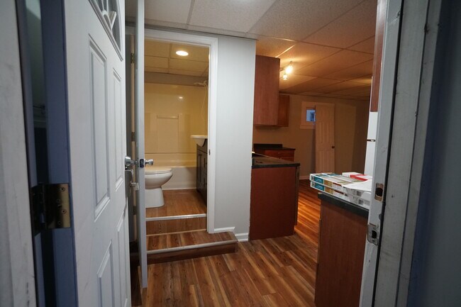 Foto del edificio - 215 W Summit St