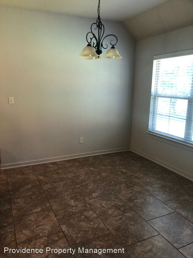 Building Photo - 3 br, 2 bath House - 3690 Mountain View Dr