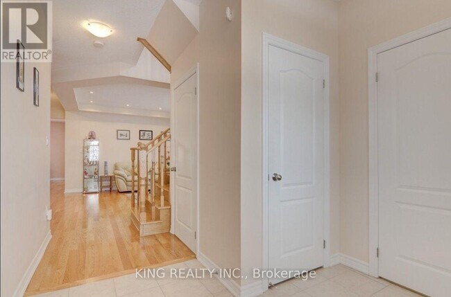 Photo du bâtiment - 1 Education Rd