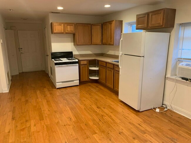 Photo - 6908 N Broad St Townhome