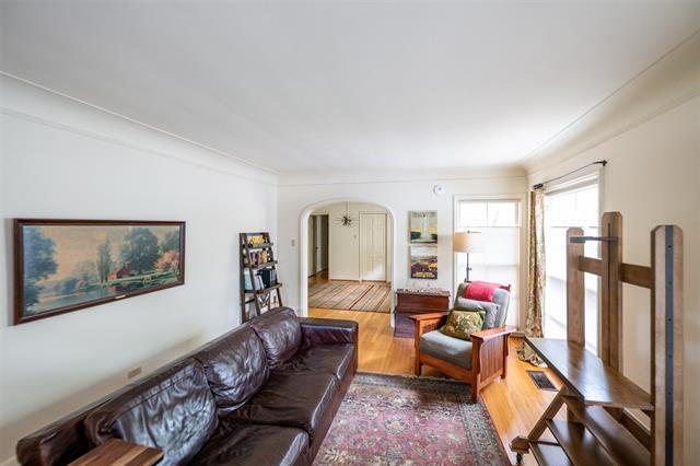 Foto del edificio - 4501 Emerson Ave
