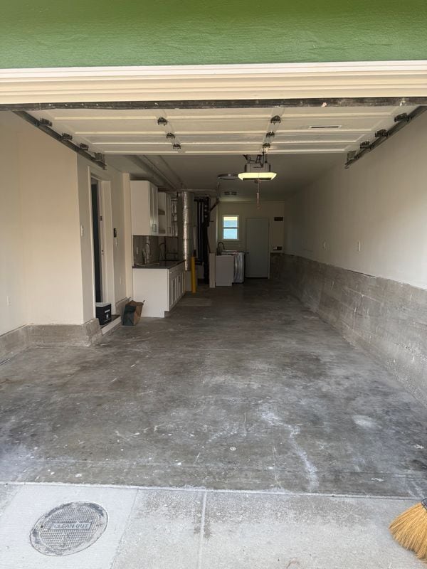 Building Photo - 536 Price St