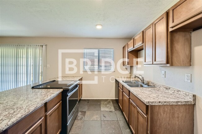 Building Photo - 518 Forestwood Drive