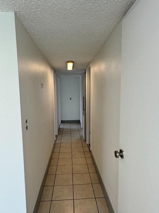 Building Photo - 8130 N 33rd Dr