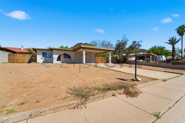 Foto del edificio - 9037 N 14th St