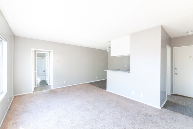 Building Photo - 3731 S Canfield Ave