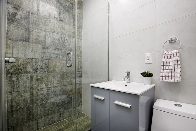 Foto del edificio - 308 Stanhope St